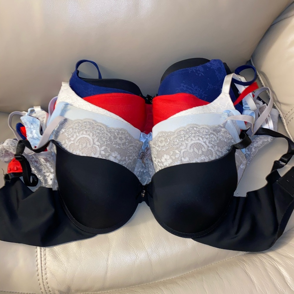 Pack of 6 Bras!!! Multicolored pack